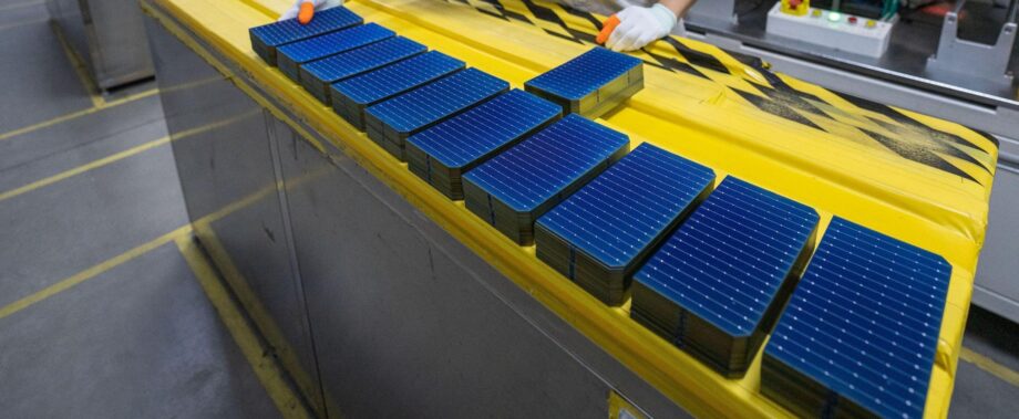 Solar-cells-factory-worker